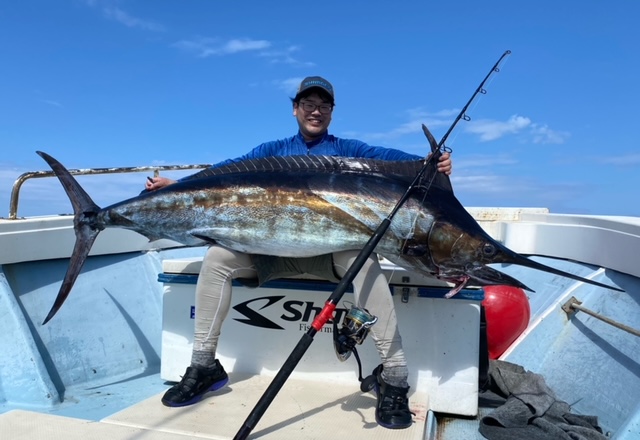 沖縄県与那国島のカジキ釣り漁船 遊漁船 勝丸